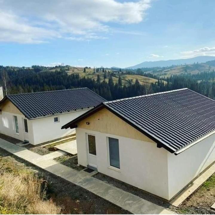 Котеджі Зоряне Небо Boekovel Buitenkant foto