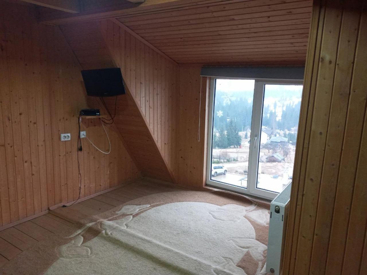 Котеджі Зоряне Небо Boekovel Buitenkant foto