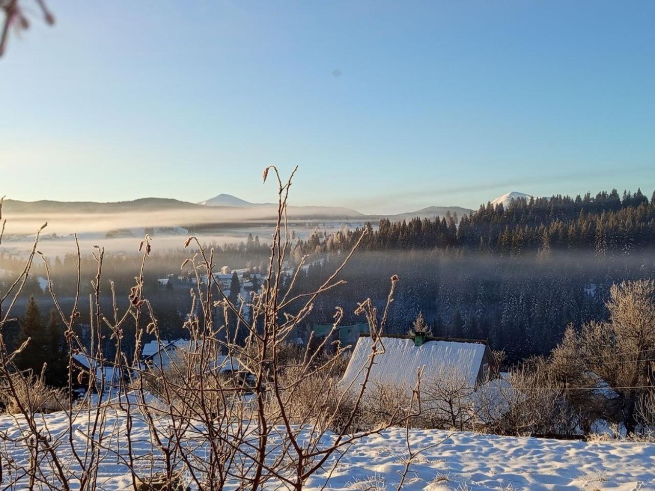 Котеджі Зоряне Небо Boekovel Buitenkant foto